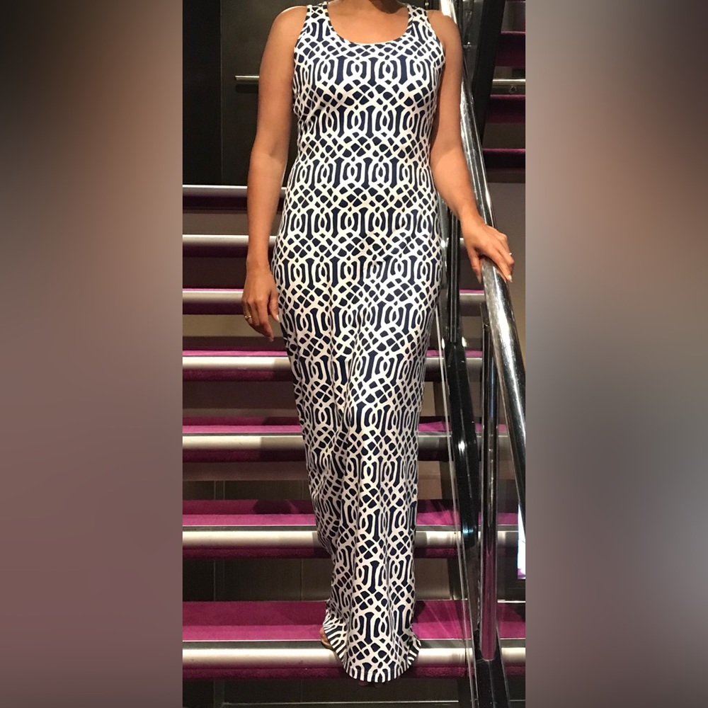 J. McLaughlin Maxi Dress costal cruise dress size M Geometric Print Nylon